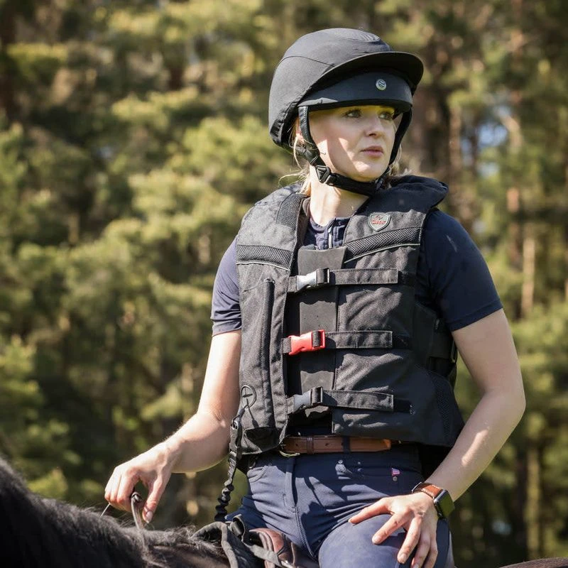 Trauma Void Lynx Eventing Skull - Black 6 Trauma Void Lynx Eventing Skull - Black - Image 6