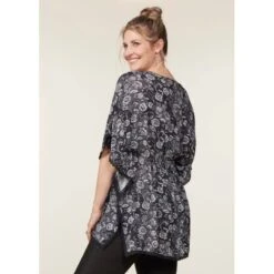EQL Women's Daydream Gauze Tunic - Black Eq Lace 8 EQL Women's Daydream Gauze Tunic - Black Eq Lace -Tack Of The Day Store 644735 800 800
