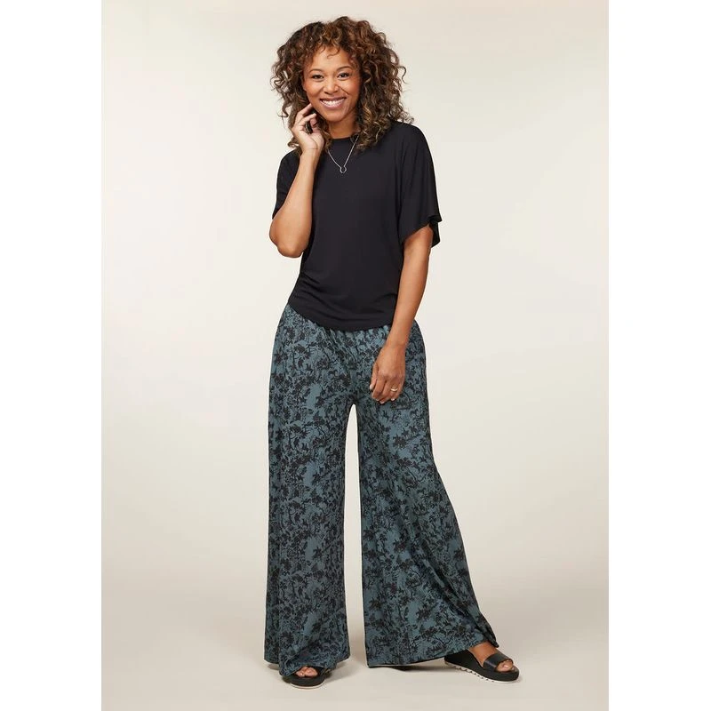 EQL Women's Soft Sweep Wide Leg Print Pant - Bluegrass Countryside 6 EQL Women's Soft Sweep Wide Leg Print Pant - Bluegrass Countryside - Image 6