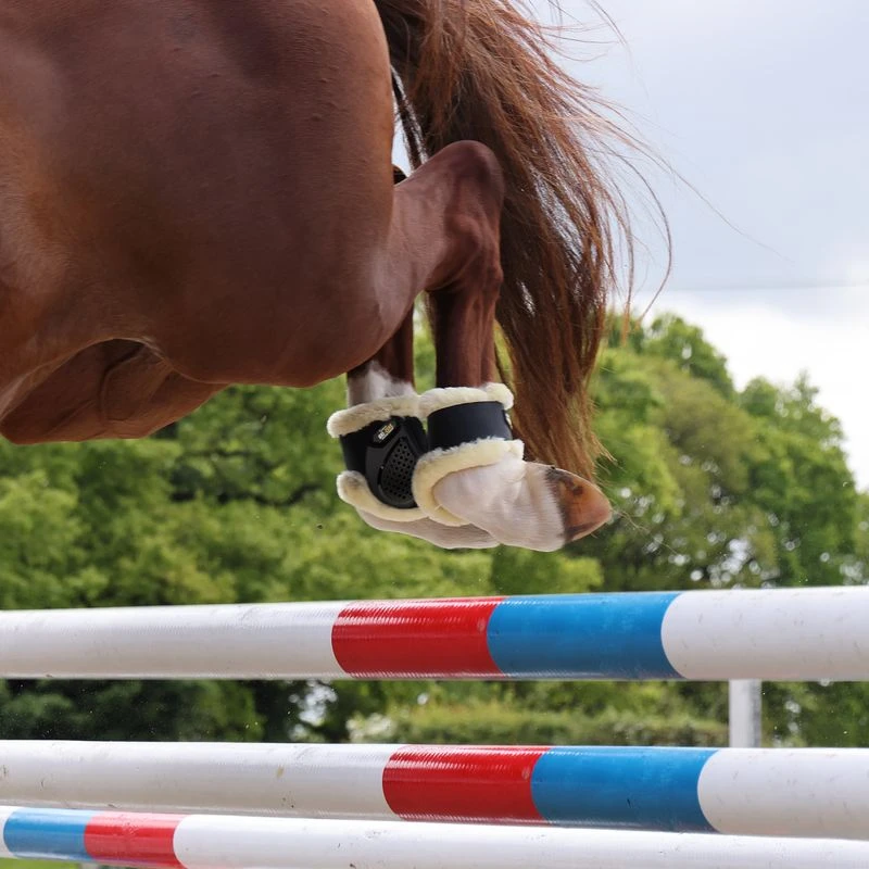 Shires ARMA OXI-ZONE Supafleece Fetlock Boot - Black 3 Shires ARMA OXI-ZONE Supafleece Fetlock Boot - Black - Image 3