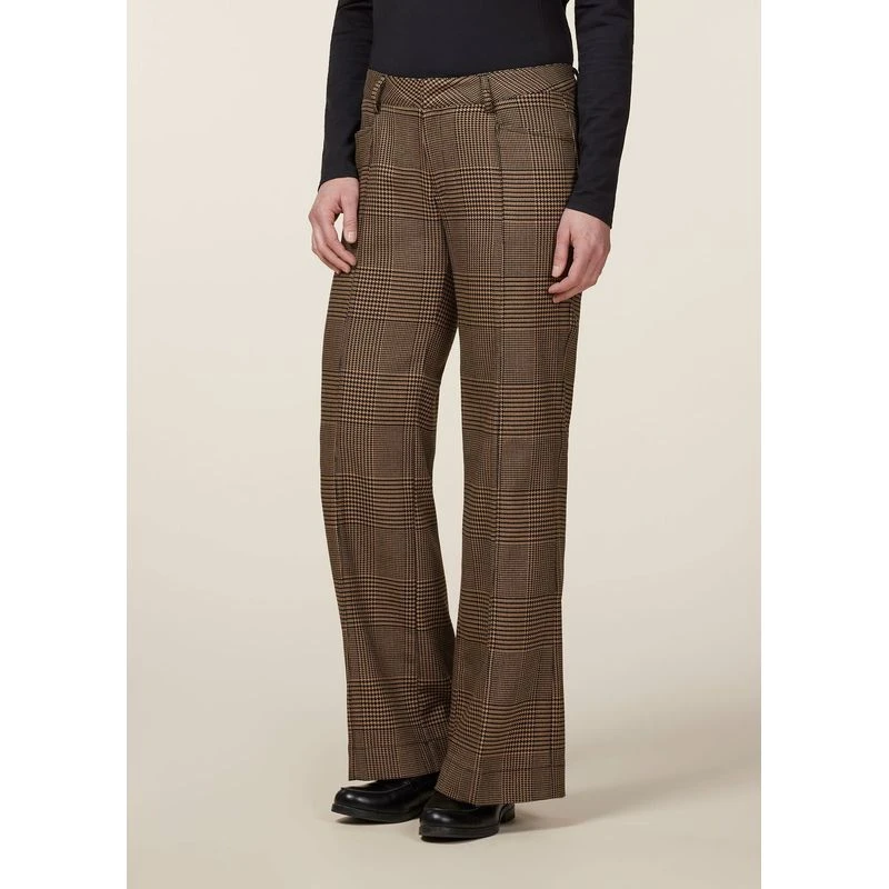 EQL Women's Chelsea Houndstooth Plaid Wide Leg Pants - Camel/Black 2 EQL Women's Chelsea Houndstooth Plaid Wide Leg Pants - Camel/Black - Image 2
